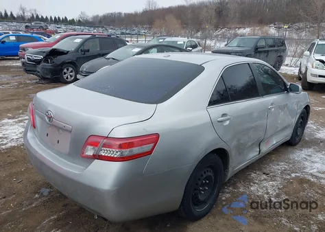 2010 Toyota Camry z USA, uszkodzony, nr VIN 4T4BF3EK3AR024131